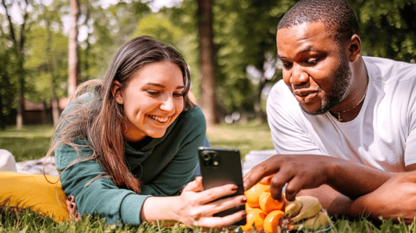 couple phone