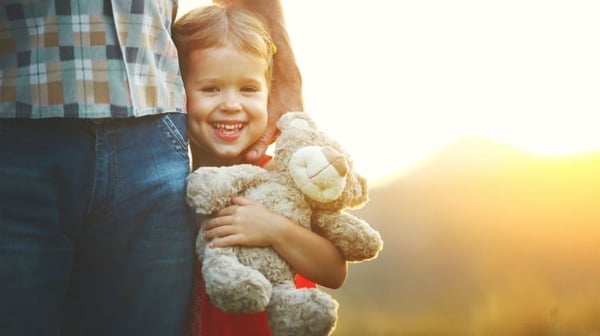 girl with teddy bear