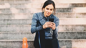 Woman on mobile (simple)