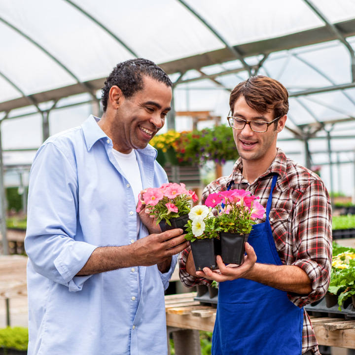 case_studies_men_in_flower_shop_circle