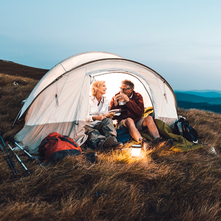 lv_advice_couple_camping.circle
