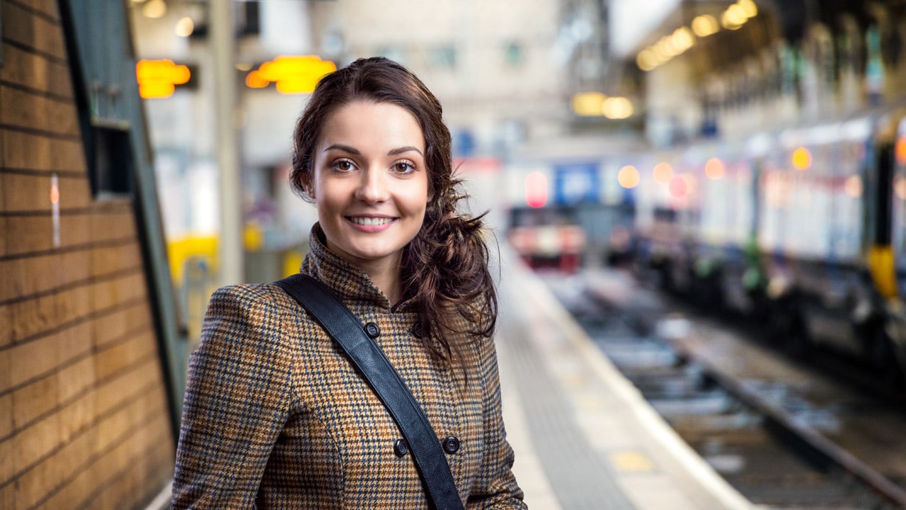 woman_at_train_station