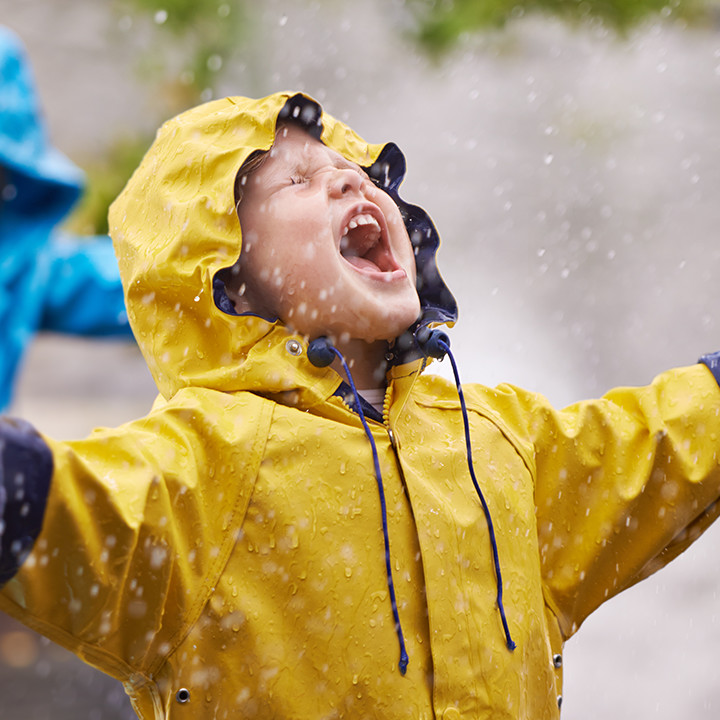child-playing-in-rain_square&circle_720px