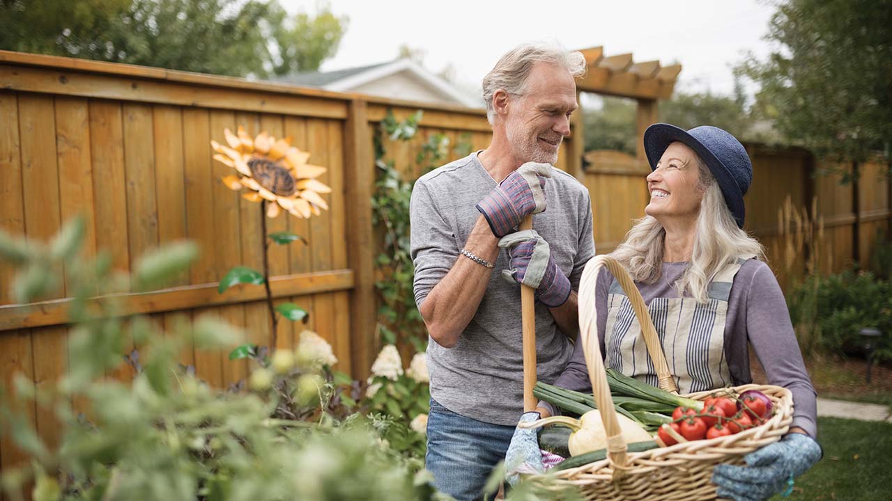 People gardening