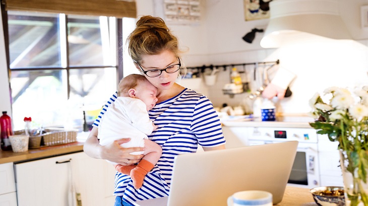 IMG - RESP - Woman and baby in the kitchen