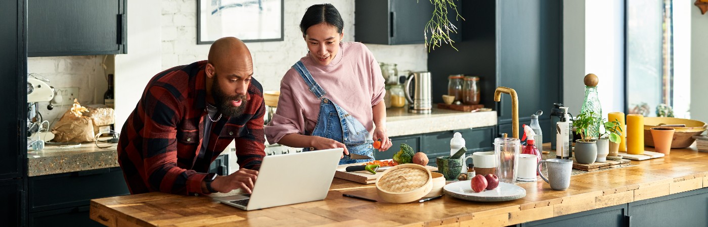 How are life insurance premiums calculated?