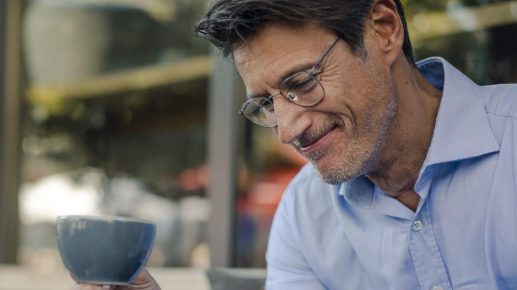 Man drinking a coffee
